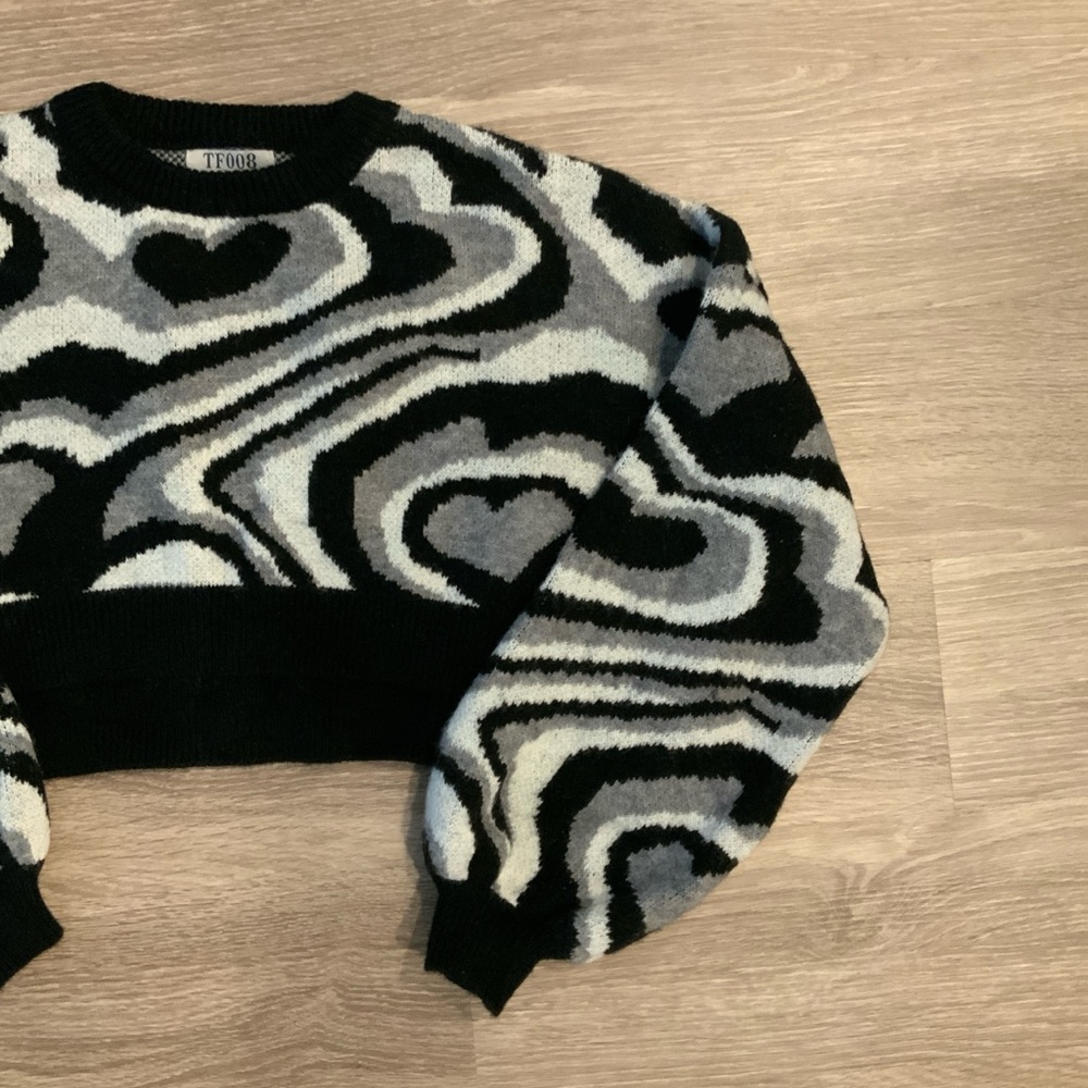 Sweater - Picture 2 of 4